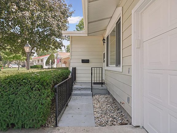 5th image of 1428 Gleason Dr