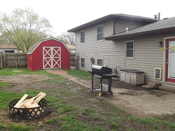 3rd image of 5282 Evergreen Ave