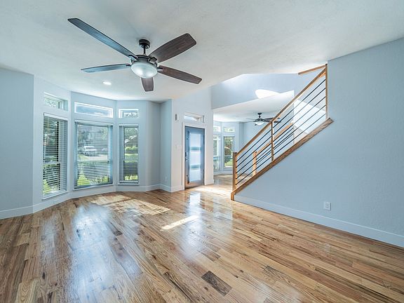 4th image of 1620 Fuqua Dr