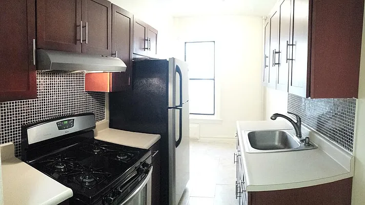 Rented by Mendy Realty Inc | media 38