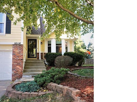 Extensive Landscaping!