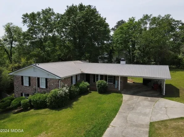 2960 Stuart Dr, Macon, GA 31204