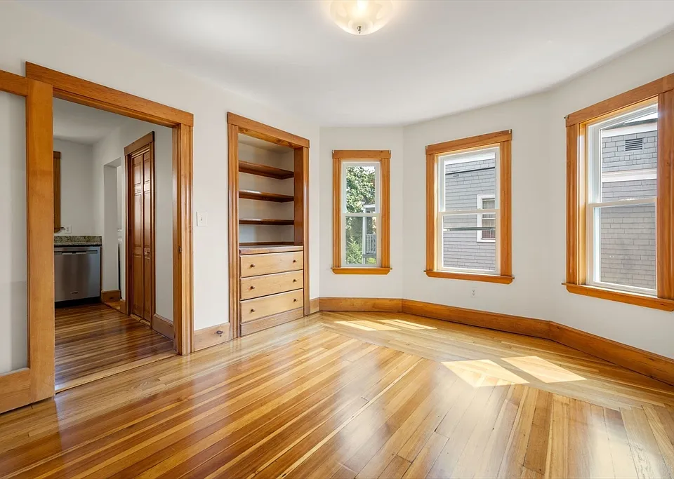 26 Chilton St #3