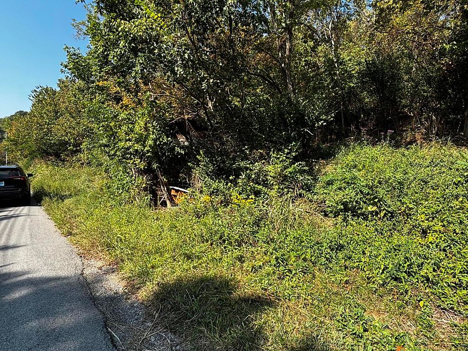 2nd image of 175 Ed Monroe Rd