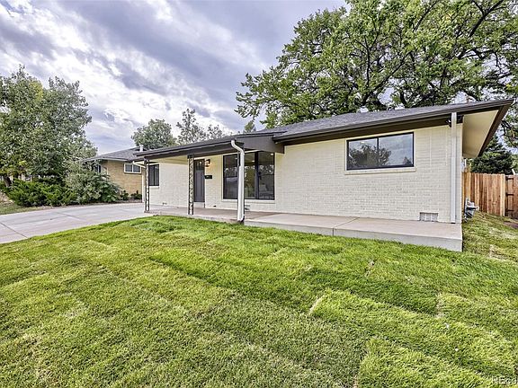 3rd image of 2631 S Lowell Boulevard