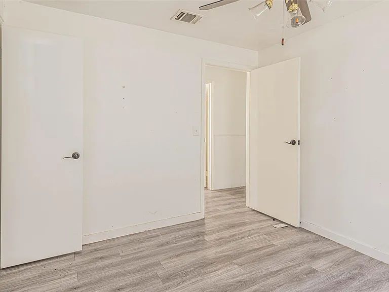22316 E Martin Dr — Photo 35