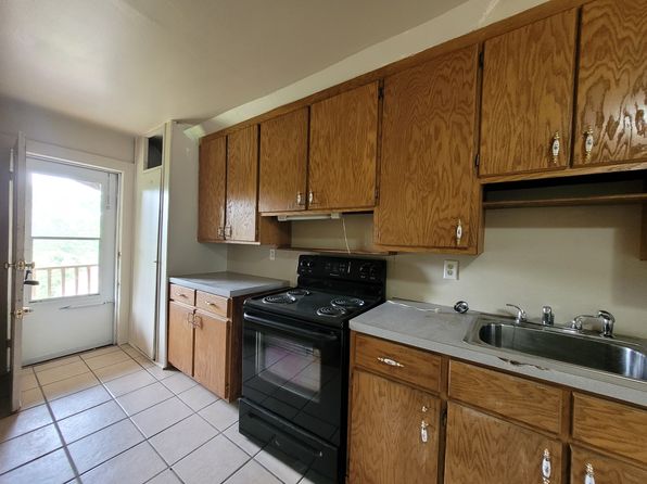 319 Nye St