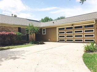 15623 Rolling Timbers Dr, Houston, TX 77084