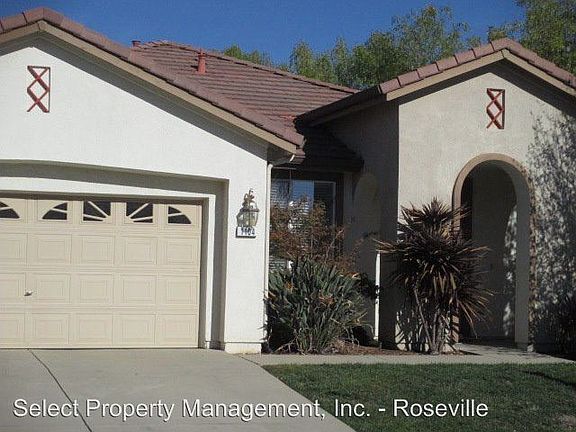 2nd image of 1104 Kensington Ln