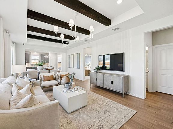 Gathering room with optional beam detail