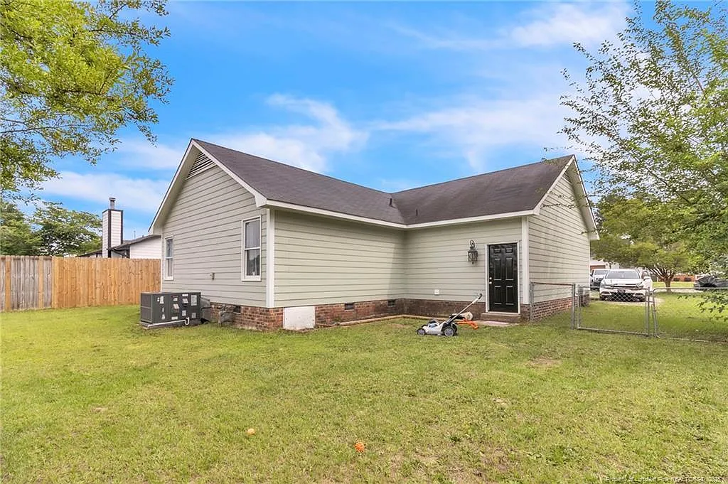 5008 Shimmer Drive - NR — Photo 2