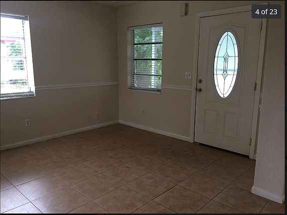 5th image of 657 N Wellington Dr