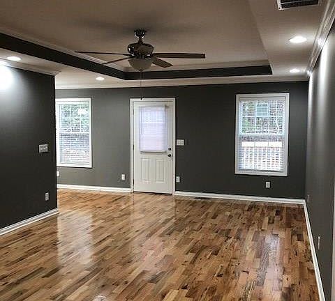 2nd image of 121 Ashkirk Ln