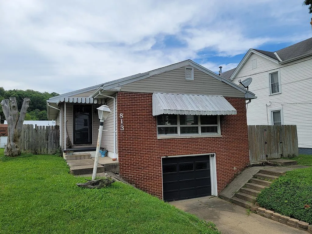 813 Harding Ave photo 1