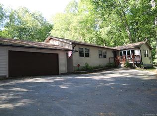 30 Pearl St, Baltic, CT 06330