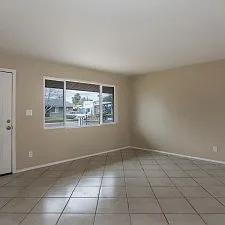 3707 W Flower St — Photo 3
