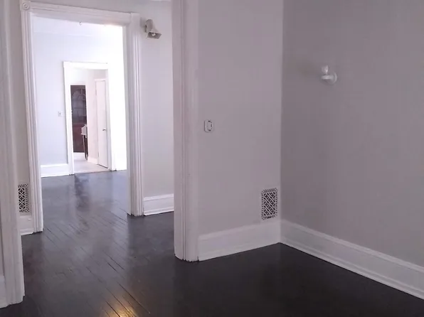 900 S 47th St, Philadelphia, PA 19143