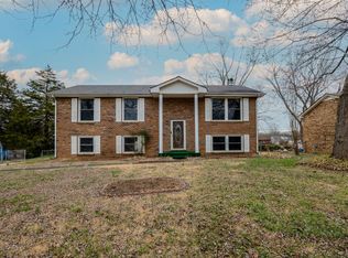 214 Morningside Dr, Clarksville, TN