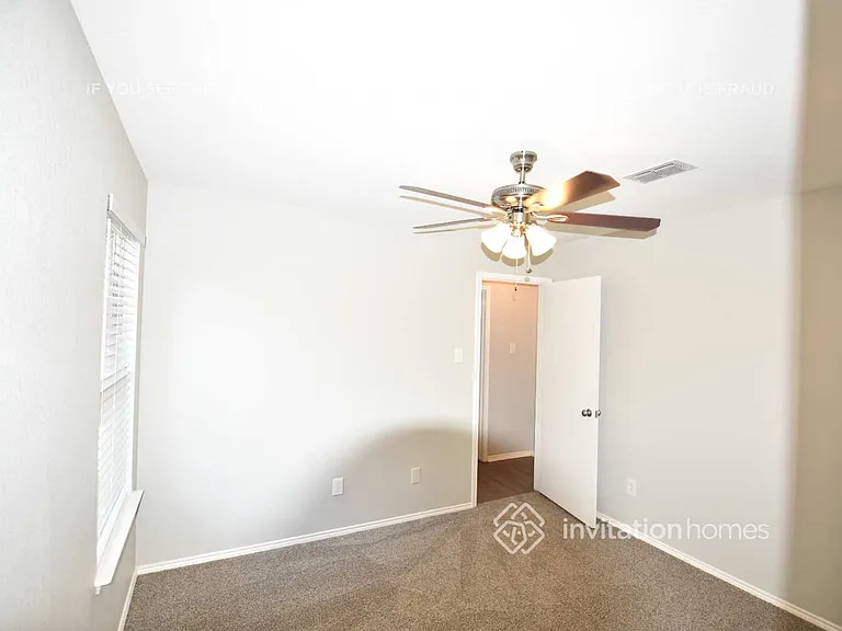 1105 Whistle Stop Dr — Photo 17