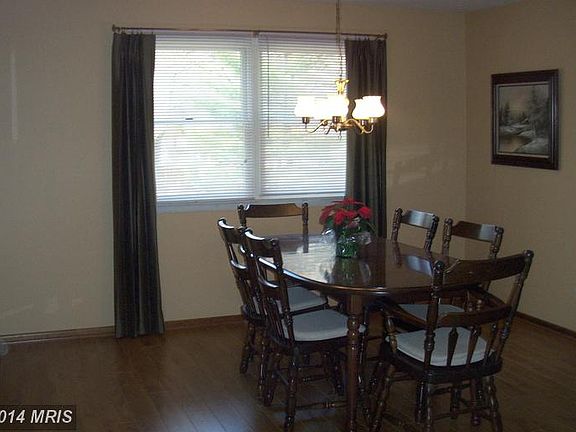 5th image of 411 Sylview Dr