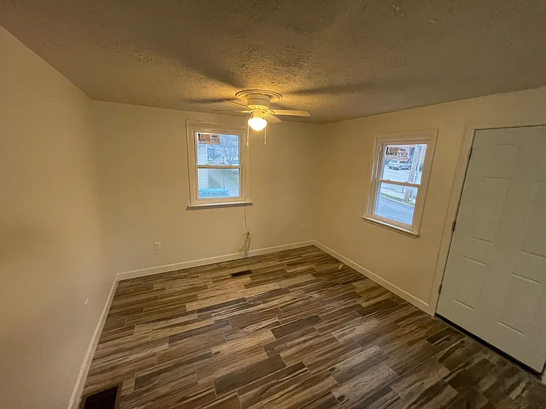 701 Court St #REAR — Photo 7