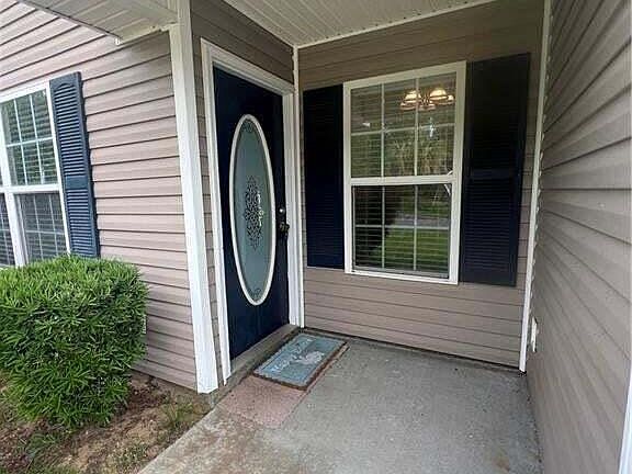 3rd image of 1122 Chart Ln NE