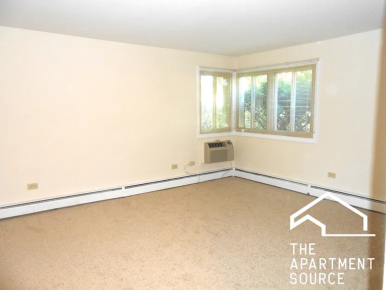 810 Seward St #101 — Photo 2