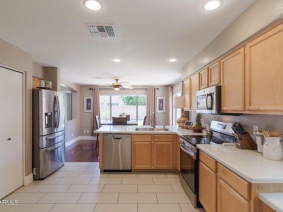 4th image of 2537 S SUNNYVALE Avenue