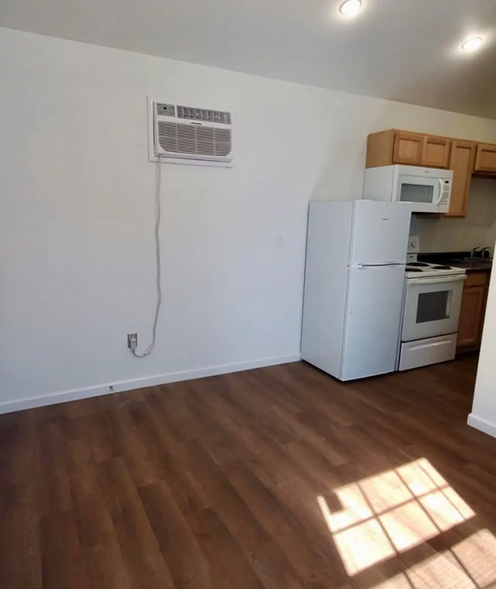 1 bed, 600 sqft, $800 — Photo 3