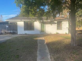 3172 Maple St, Crestview, FL 32539