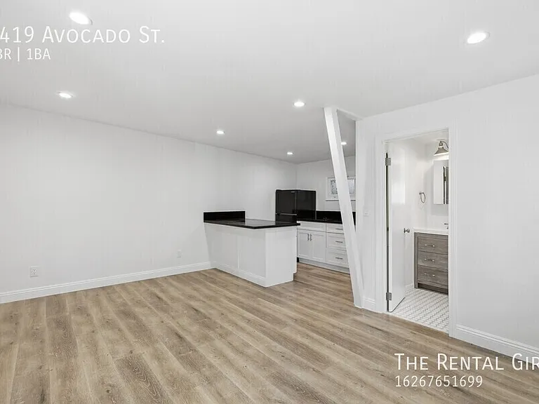 4419 Avocado St — Photo 3