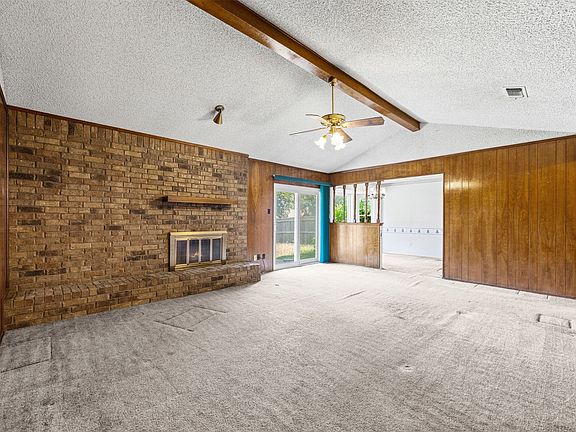 4th image of 7516 Evergreen Dr