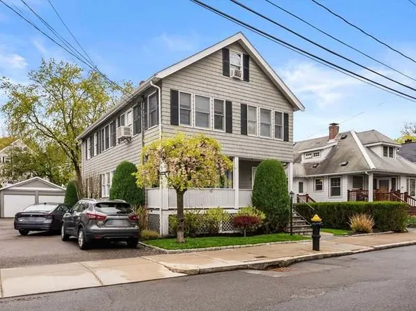 41 Donnybrook Rd, Brighton, MA 02135