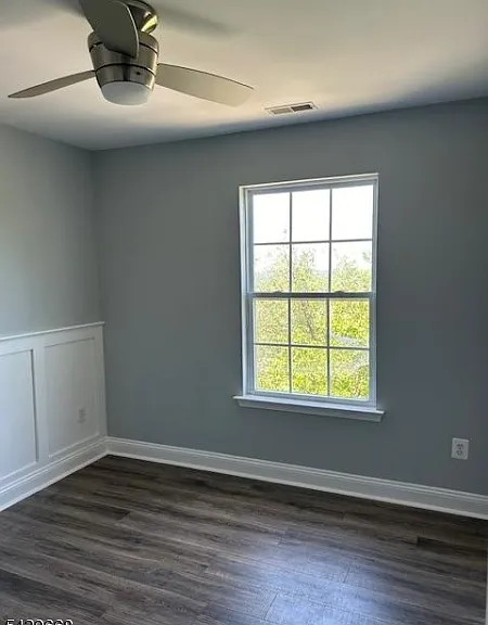240 Winding Hill Dr — Photo 13
