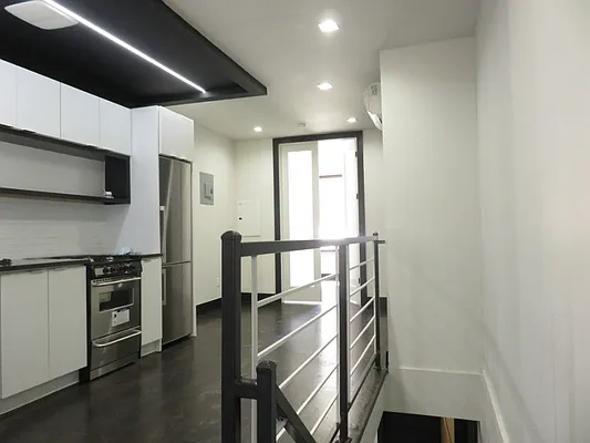 Rented by Rennit Inc. | media 34