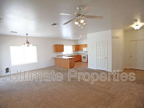 4th image of 13849 W Maui Ln