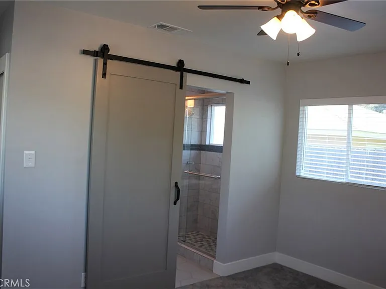 3035 Kathleen St — Photo 42