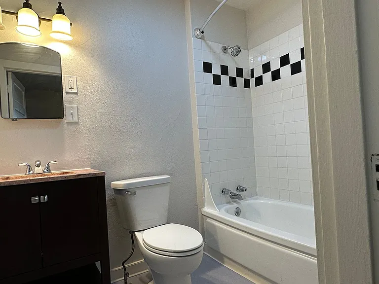 4937 S Corbett Ave — Photo 11