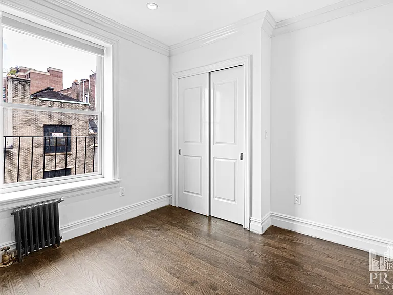 228 Thompson St #4 — Photo 11