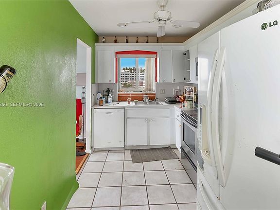 5th image of 1700 Pierce St APT 701