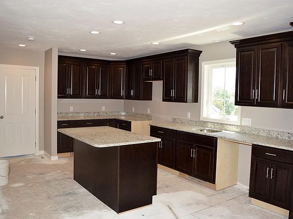 2nd image of 216 South St #216