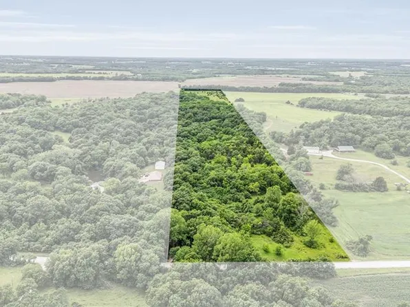 2208 Idaho Rd, Williamsburg, KS 66095