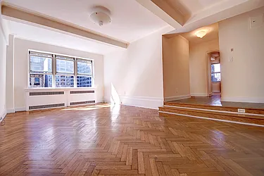 Rented by Urbane Brokerage