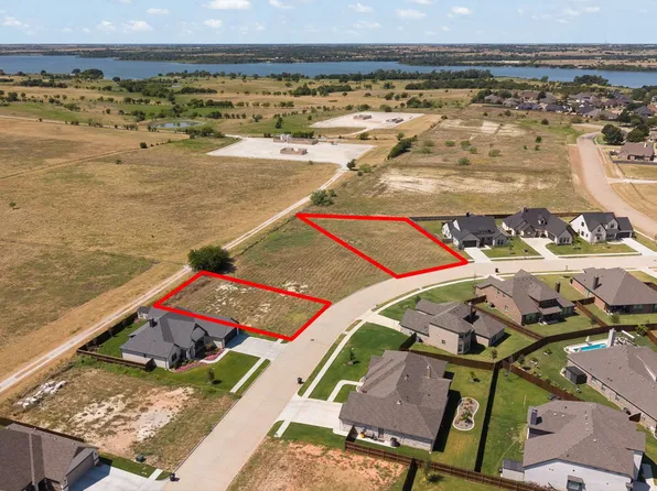 1827 Sudbury Dr, Cleburne, TX 76033