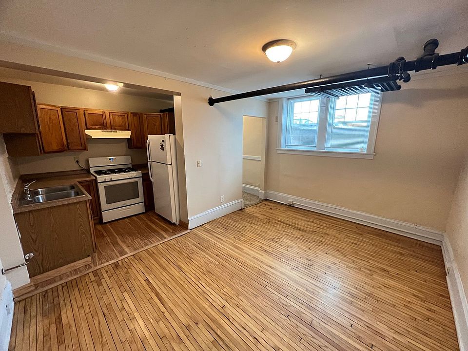 1st image of 269 Oxford St N #5