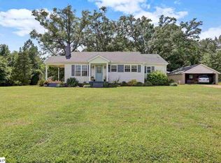 1169 Fox Squirrel Ridge Rd, Pickens, SC 29671