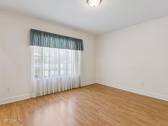 5th image of 14845 CAPE Drive E