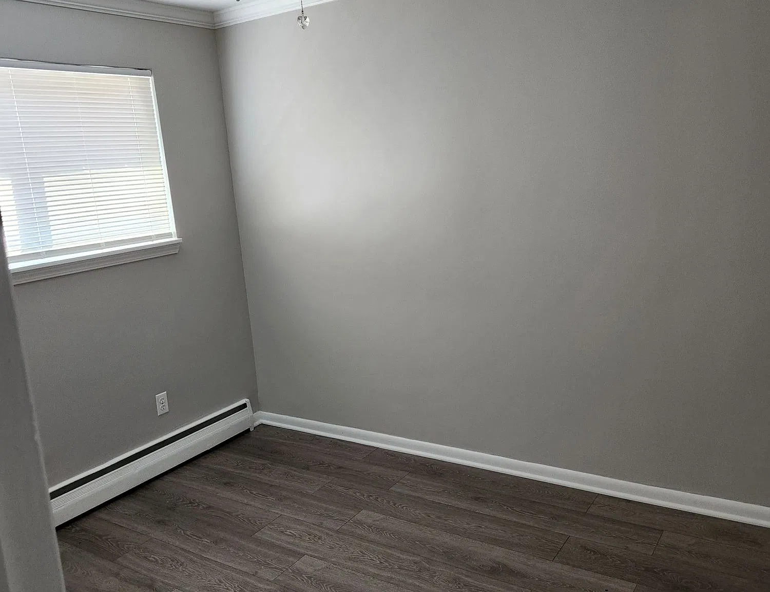 2 bed, 700 sqft, $1,595 — Photo 3