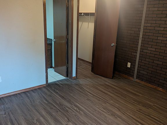 5th image of 8416 Wakefield St #8416