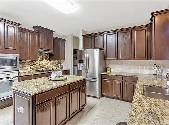 2nd image of 4477 White Rock Ln